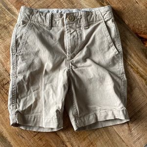 Gap kids size 6 regular khaki shorts